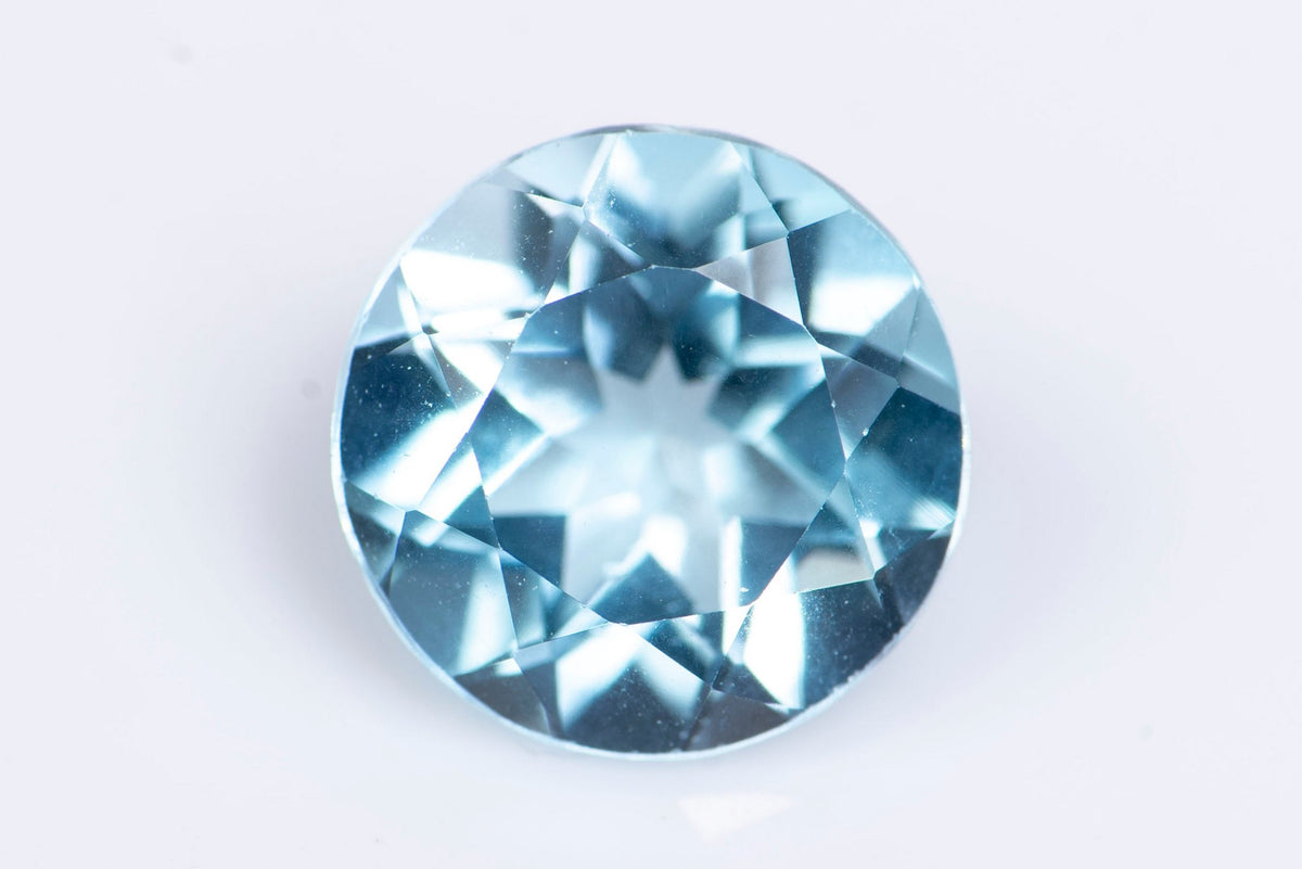 Естествен светлосин топаз 1.49ct 7mm кръгла шлифовка