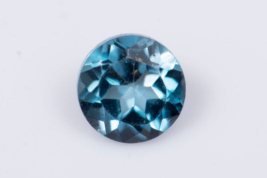 London blue topaz 0.32ct 4mm round cut
