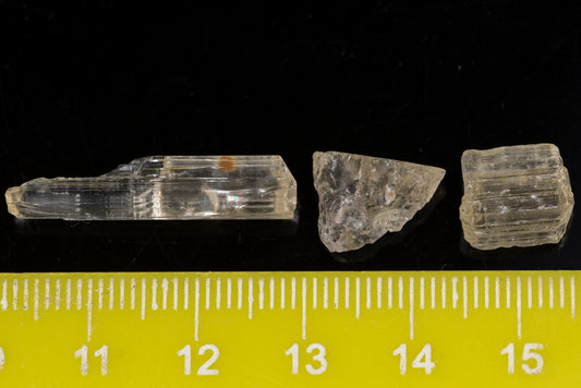 Natural yellow fluorescent scapolite 3.02g 3 pieces UV reactive mineral specimen collector
