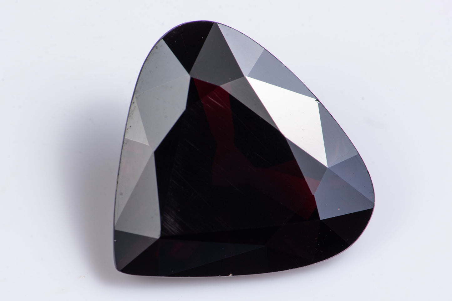 Natural big rhodolite garnet 7.35ct VVS teardrop cut loose gemstone for jewelry