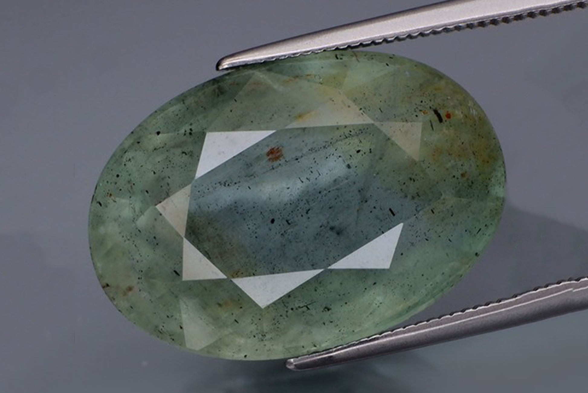 Natural blue aquamarine 19.67ct large oval cut loose gemstone for jewelry making
