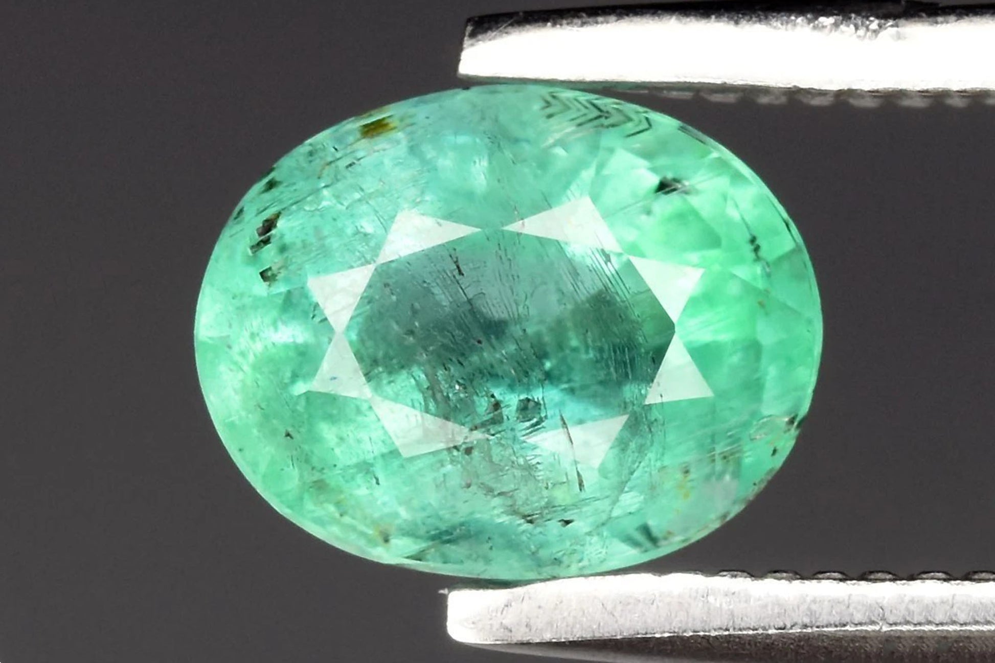 Natural emerald 0.72ct 6.5x5mm oval cut loose gemstone Nigeria origin