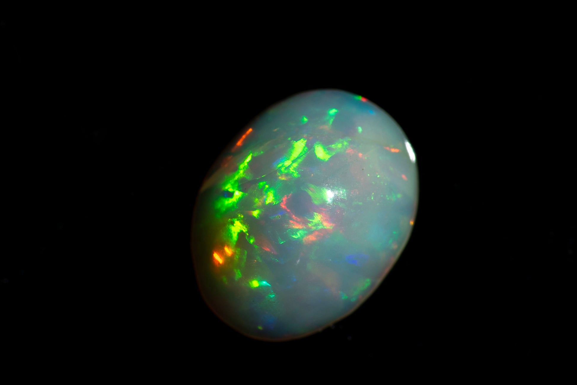 Natural Ethiopian opal 1.11ct 9x7mm oval cabochon loose gemstone