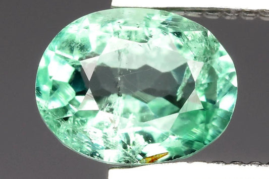 Natural green emerald 0.42ct 5.5x4.2mm oval cut loose gemstone Nigeria origin