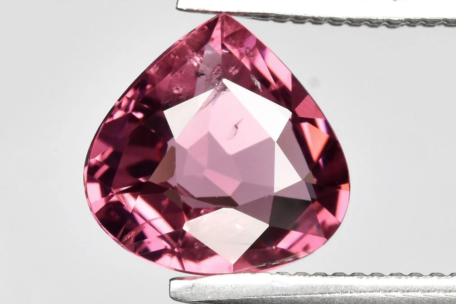 Natural pink rhodolite garnet 1.20ct 7mm VS pear cut loose gemstone for jewelry