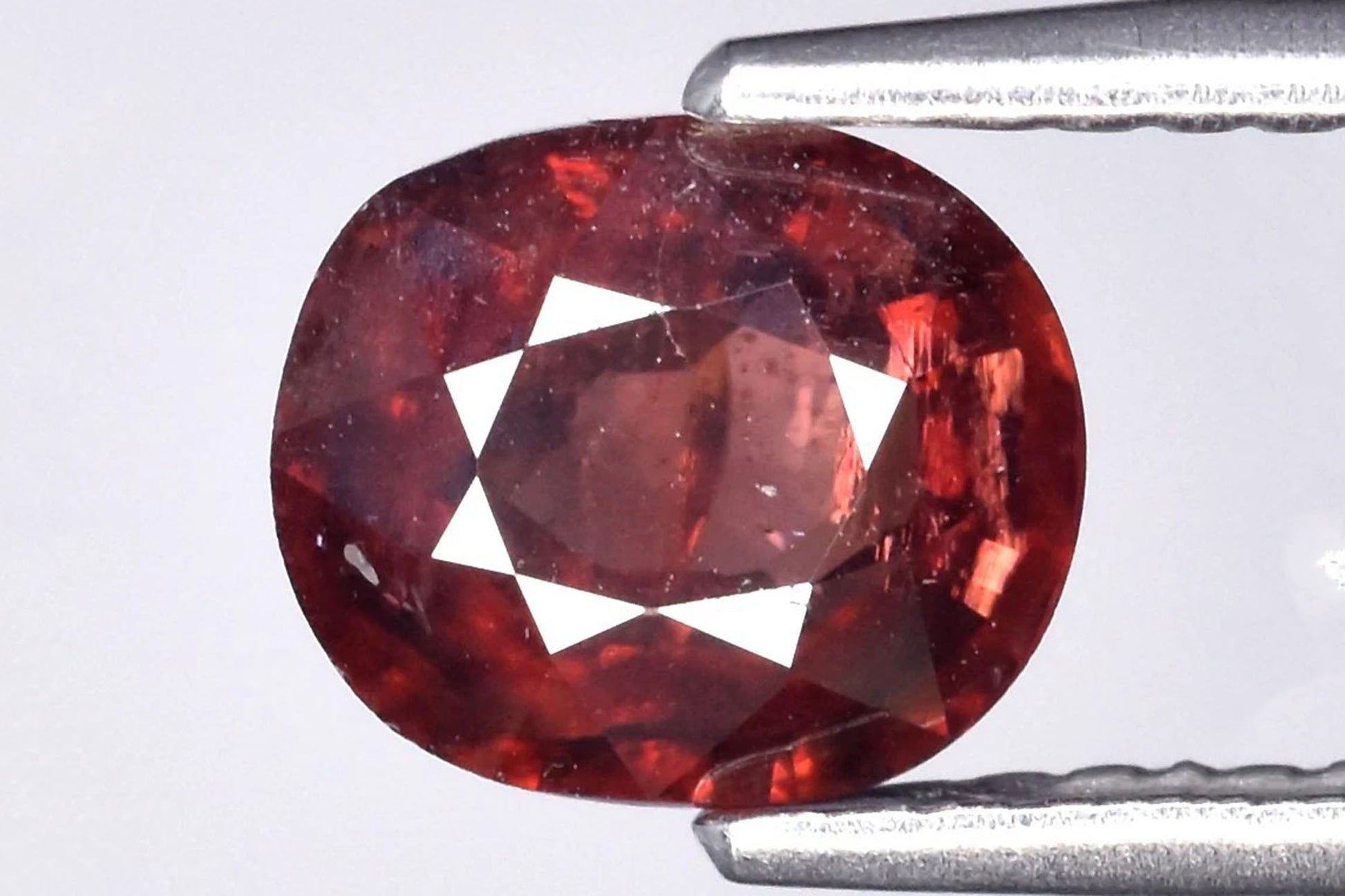 Natural pinkish champagne zircon 1.75ct 7.2x6mm untreated oval cut loose gemstone