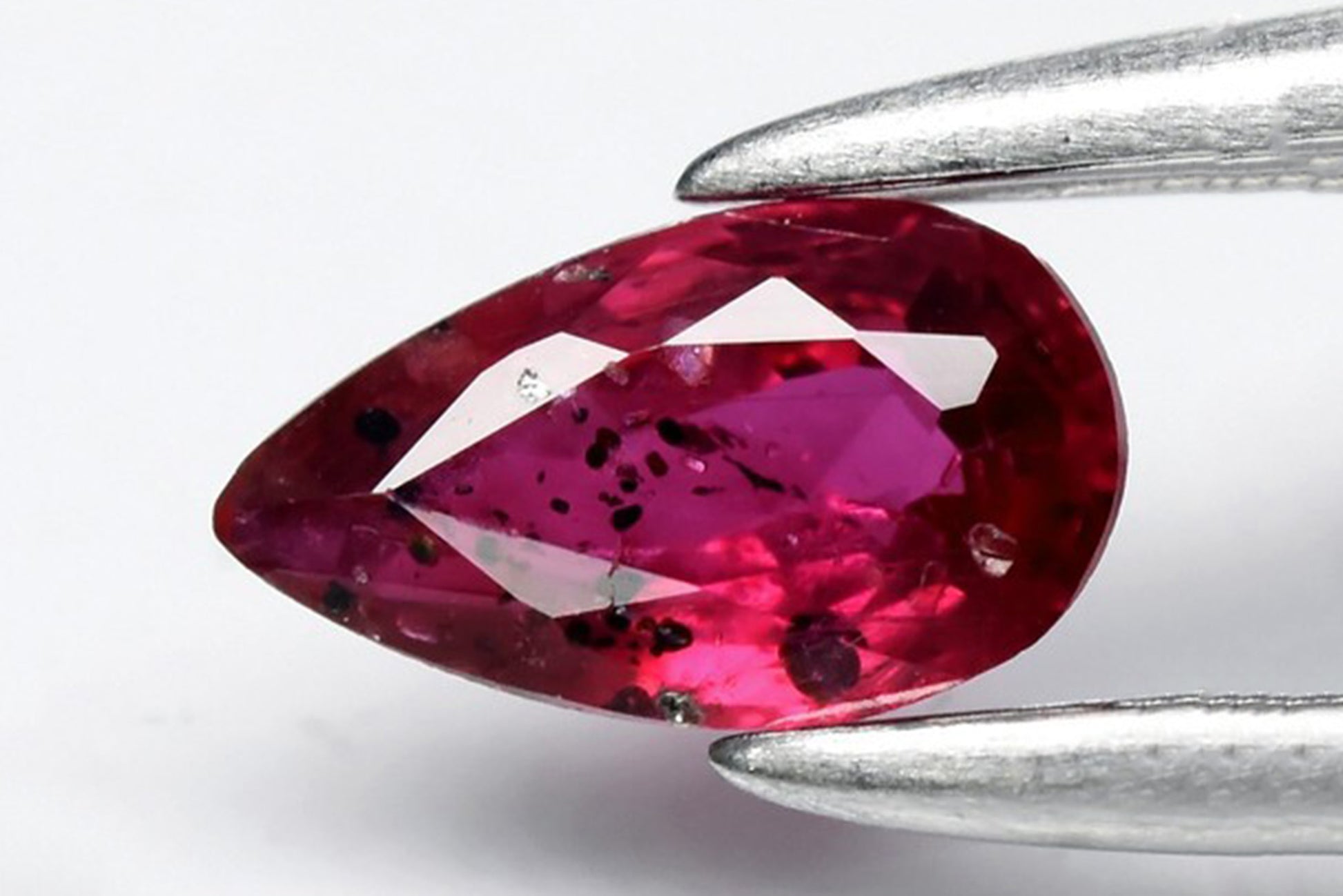 Natural purplish red ruby 0.19ct 4.5x2.5mm pear cut heated loose gemstone for jewelry