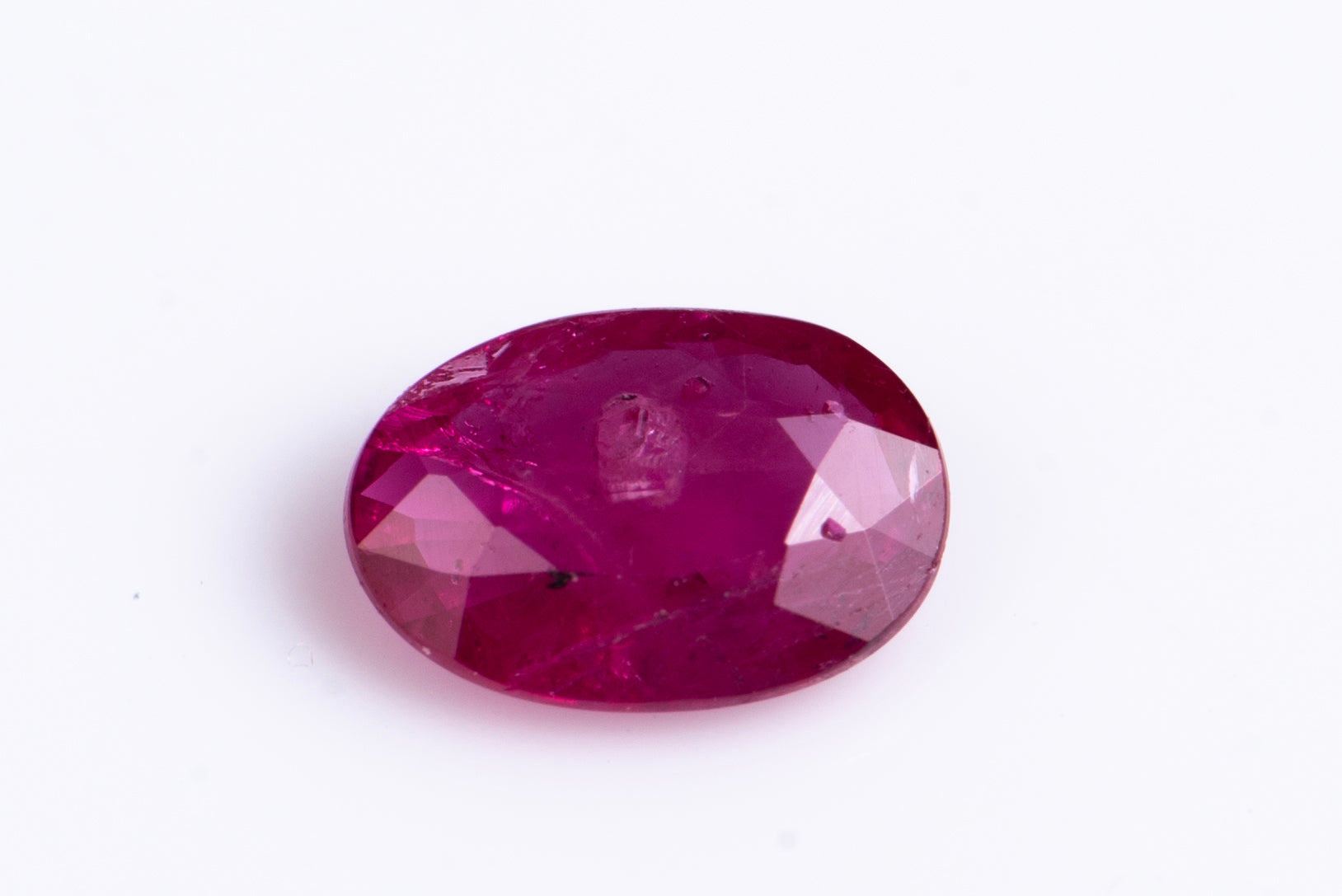 Natural ruby 0.15ct oval cut heated Siam origin loose gemstone for jewelry