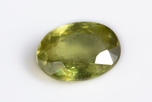 Natural sphene titanite 1.04ct oval cut loose gemstone for jewelry
