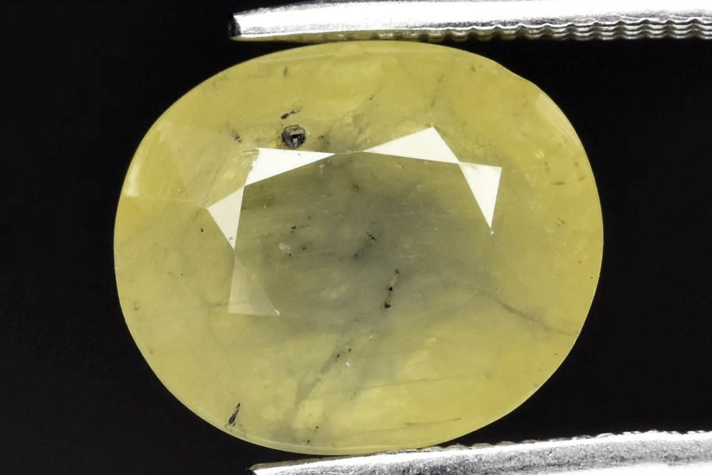 Natural yellow sapphire 4.69ct 10x8.5mm oval cut loose gemstone Malawi origin