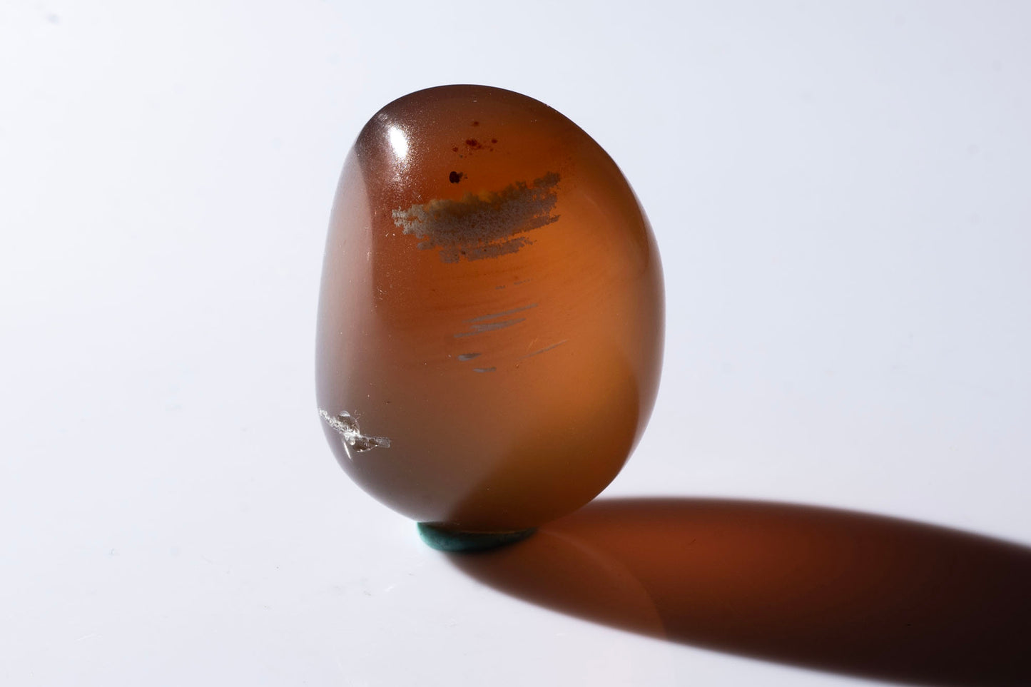 Син кехлибар от Индонезия 36.6ct полиран