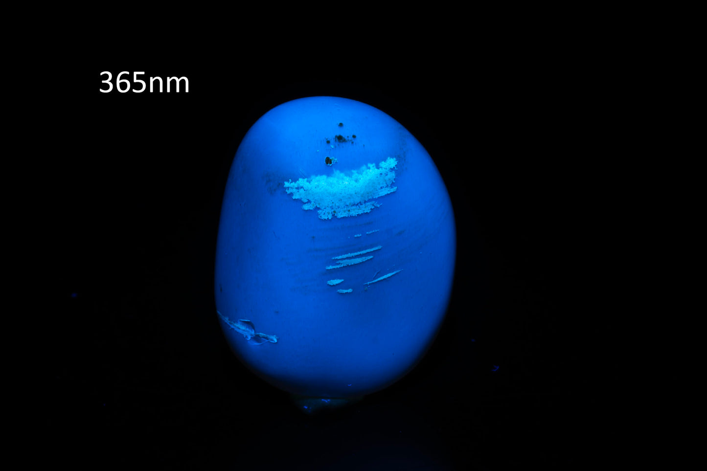 Син кехлибар от Индонезия 36.6ct полиран