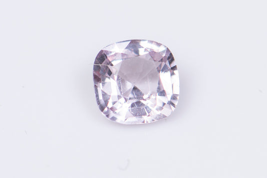 Розов шпинел 0.28ct 3.8mm cushion шлифовка силна флуоресценция
