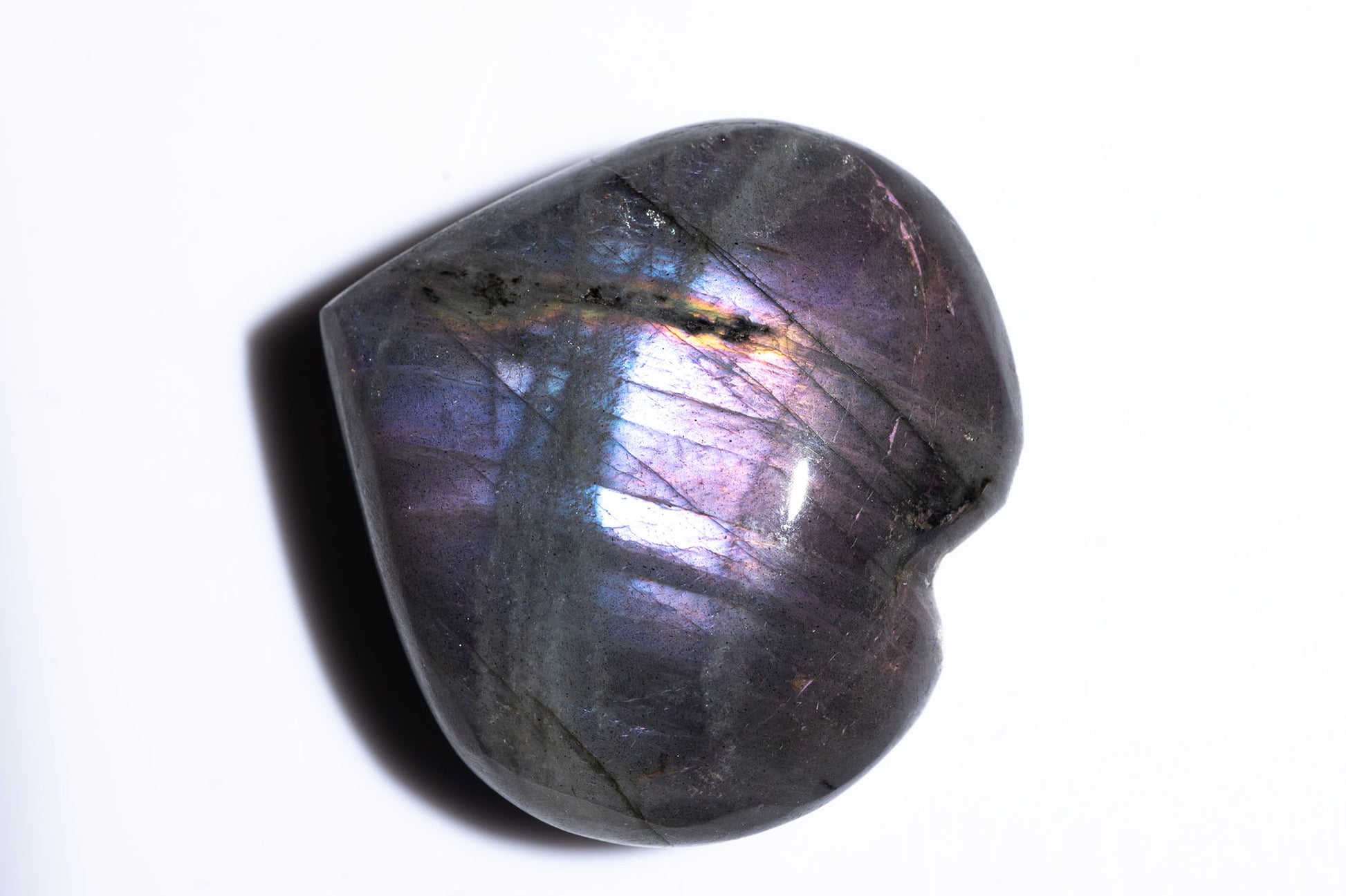 Natural purple labradorite heart carved gemstone 23g 31mm