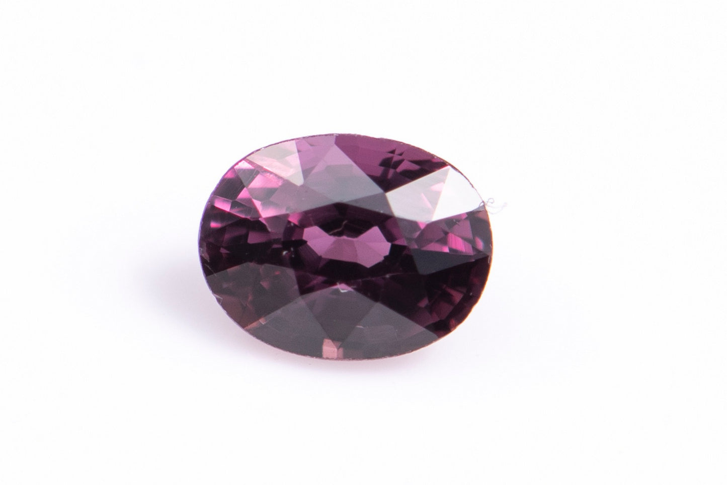 Purple untreated sapphire 0.22ct VVS oval cut