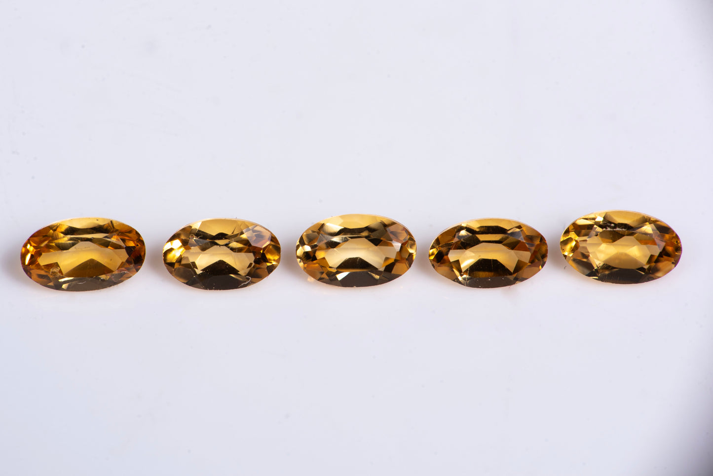 Lot 5 pieces Citrine oval cut 5x3mm 1.00ct
