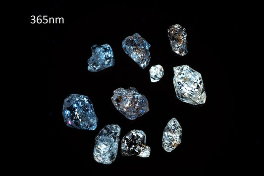 Lot 10pcs petroleum quartz crystals 21.8ct fluorescent
