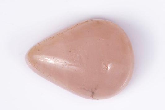 Rose quartz 19.5ct teardrop cabochon
