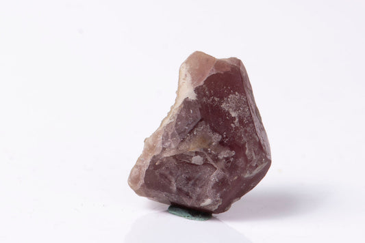 Red apatite from Pakistan fluorescent 13.8g