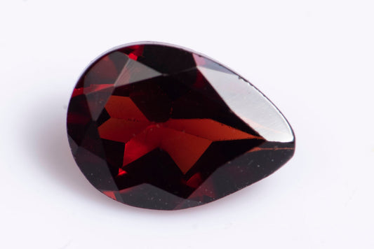 Rhodolite garnet 0.73ct teardrop cut