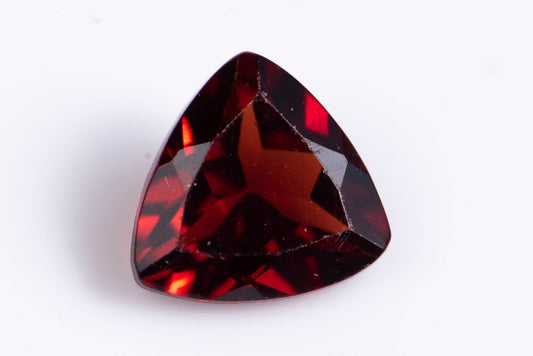 Rhodolite garnet 0.77ct trillion cut