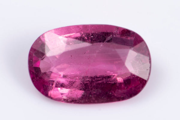 Естествен рубелит (розов турмалин) 0.84ct овална шлифовка