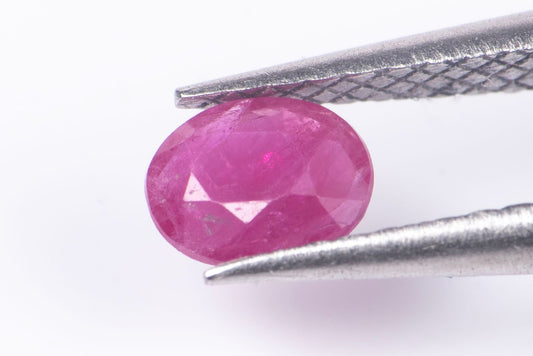Ruby 0.21ct heated oval cut