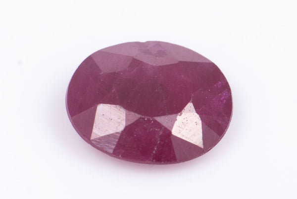 Естествен рубин 0.43ct, нагряван, овална шлифовка