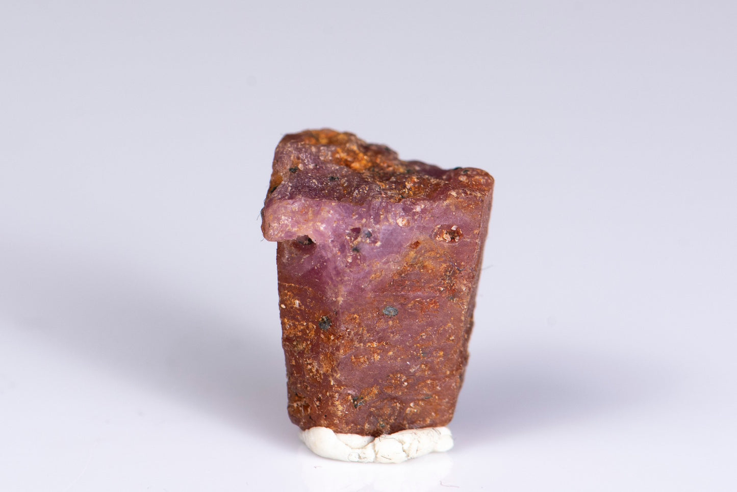 Ruby corundum 15.5ct untreated rough crystal