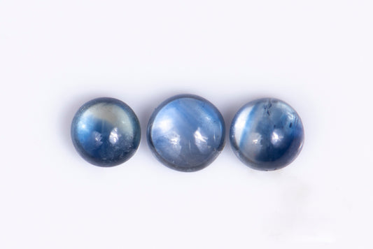 3 pieces blue sapphire 0.85ct round cabochons
