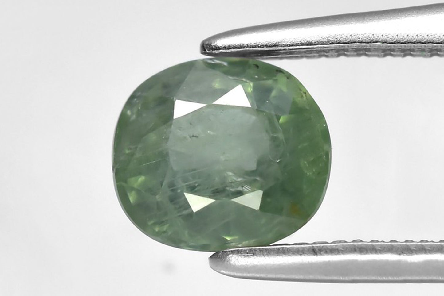 Green Sapphire - Unheated 0.82ct Cushion Cut 5.7x5.2mm