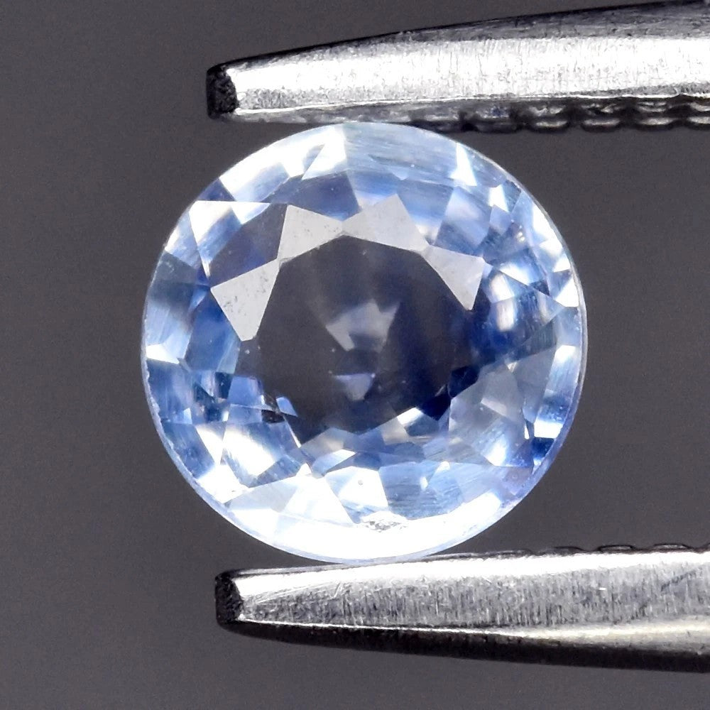 Blue Sapphire from Ceylon - Heated 0.37ct VS Round Cut  4.2mm