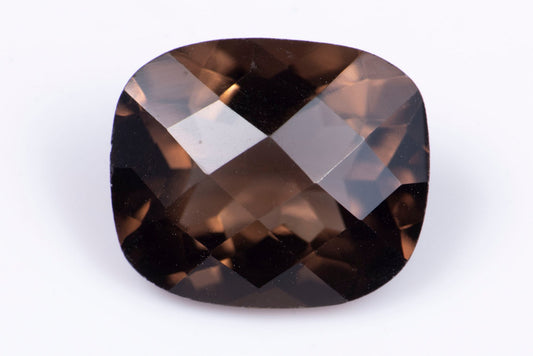 Опушен кварц 4.58ct, cushion шлифовка