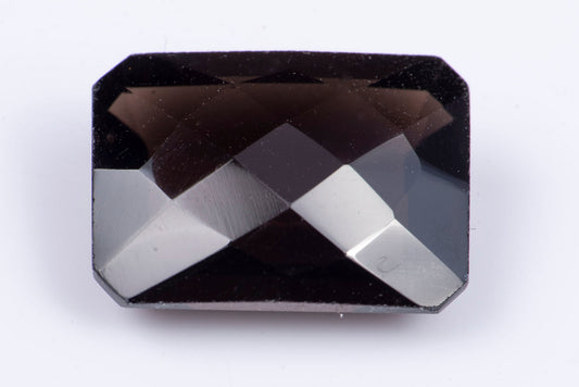 Опушен кварц 7.53ct октагон шлифовка