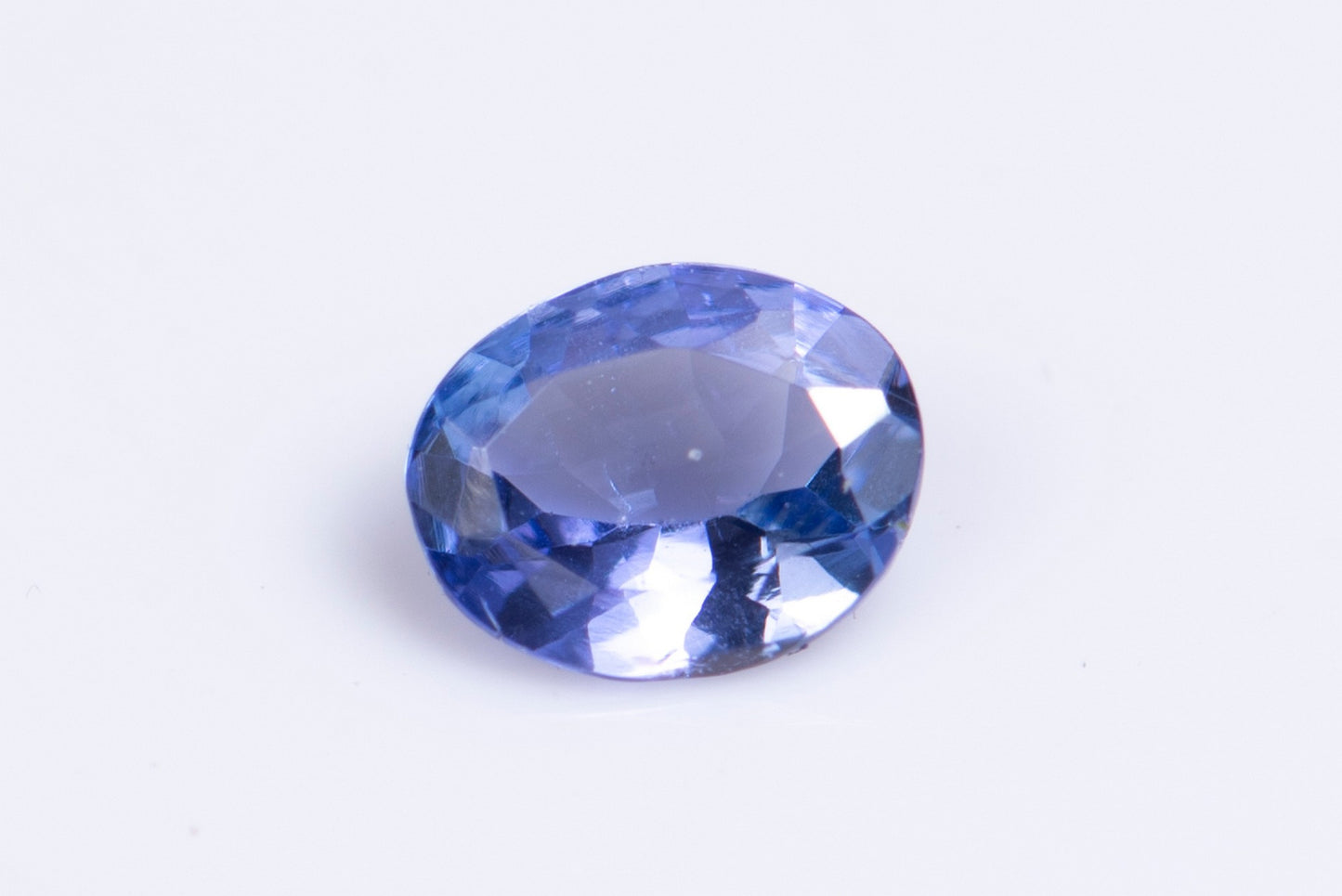 Танзанит 0.23ct, овална шлифовка