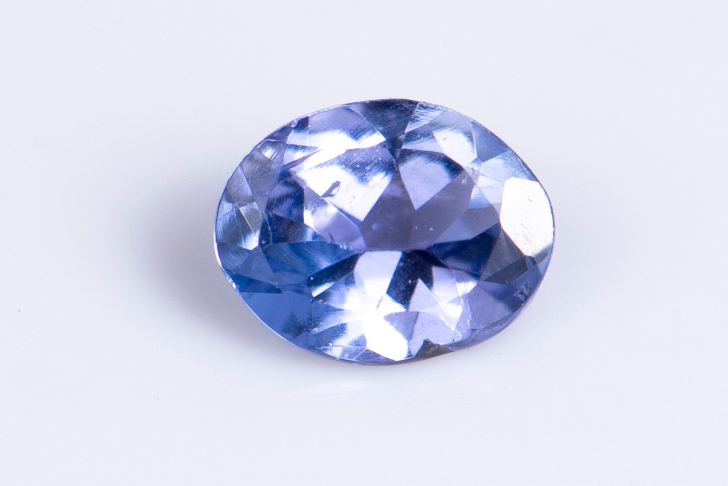 Танзанит 0.23ct, овална шлифовка