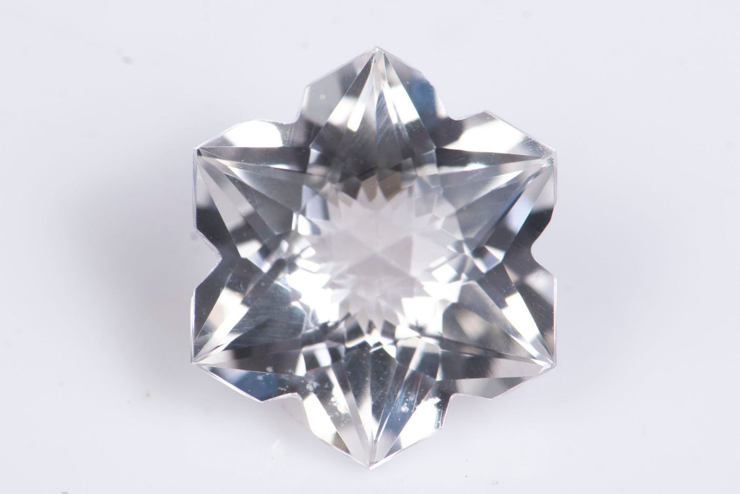 White topaz 1.90ct VVS fancy snowflake cut