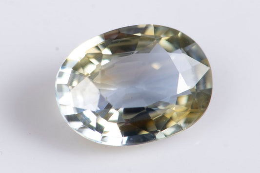 Yellow party sapphire 0.78ct VS heated oval cut