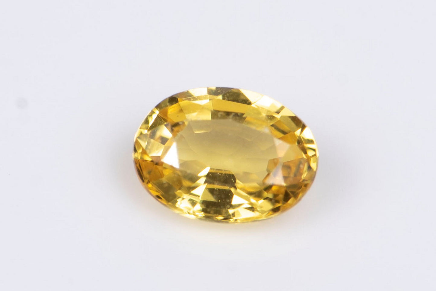 Yellow sapphire 0.18ct oval cut