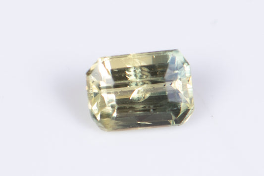 Yellow sapphire 0.48ct VS untreated octagon cut